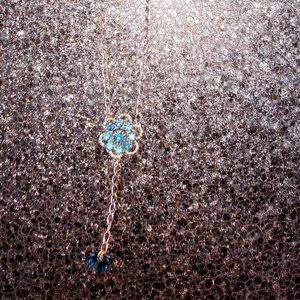 Liz Palacios San Francisco Vintage Flower Y necklace Blue